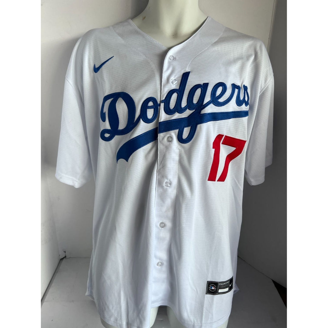 shohei ohtani Los Angeles Dodgers nike jersey signed with proof.