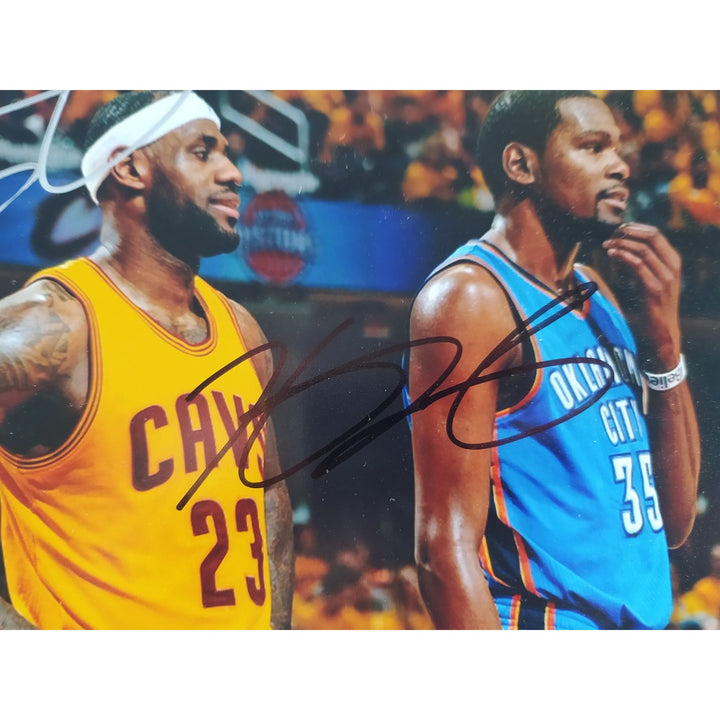 LeBron James and Kevin Garnett 8x10 photo signed with proof