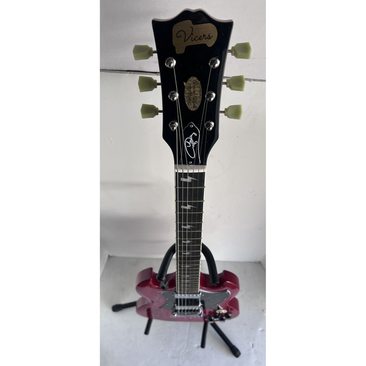 ACDC Angus & Malcolm Young Brian Johnson Cliff Williams Phil Rudd SG Red Electric Guitar 22 frets signed with proof