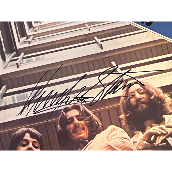 The Beatles 1967-1970 lp Paul McCartney Ringo Star signed with proof.