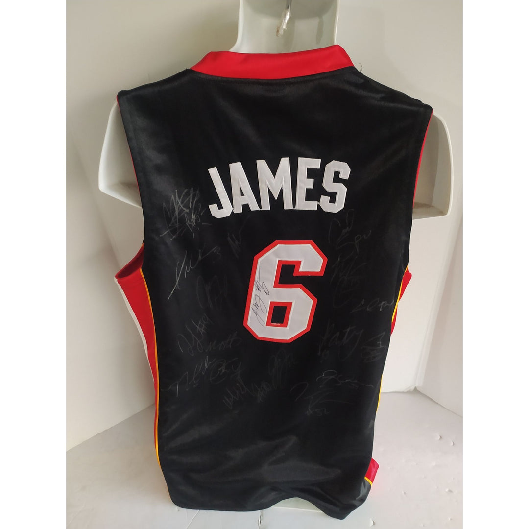 LeBron James Chris Bosh Dwyane Wade team signed jersey Miami Heat with proof