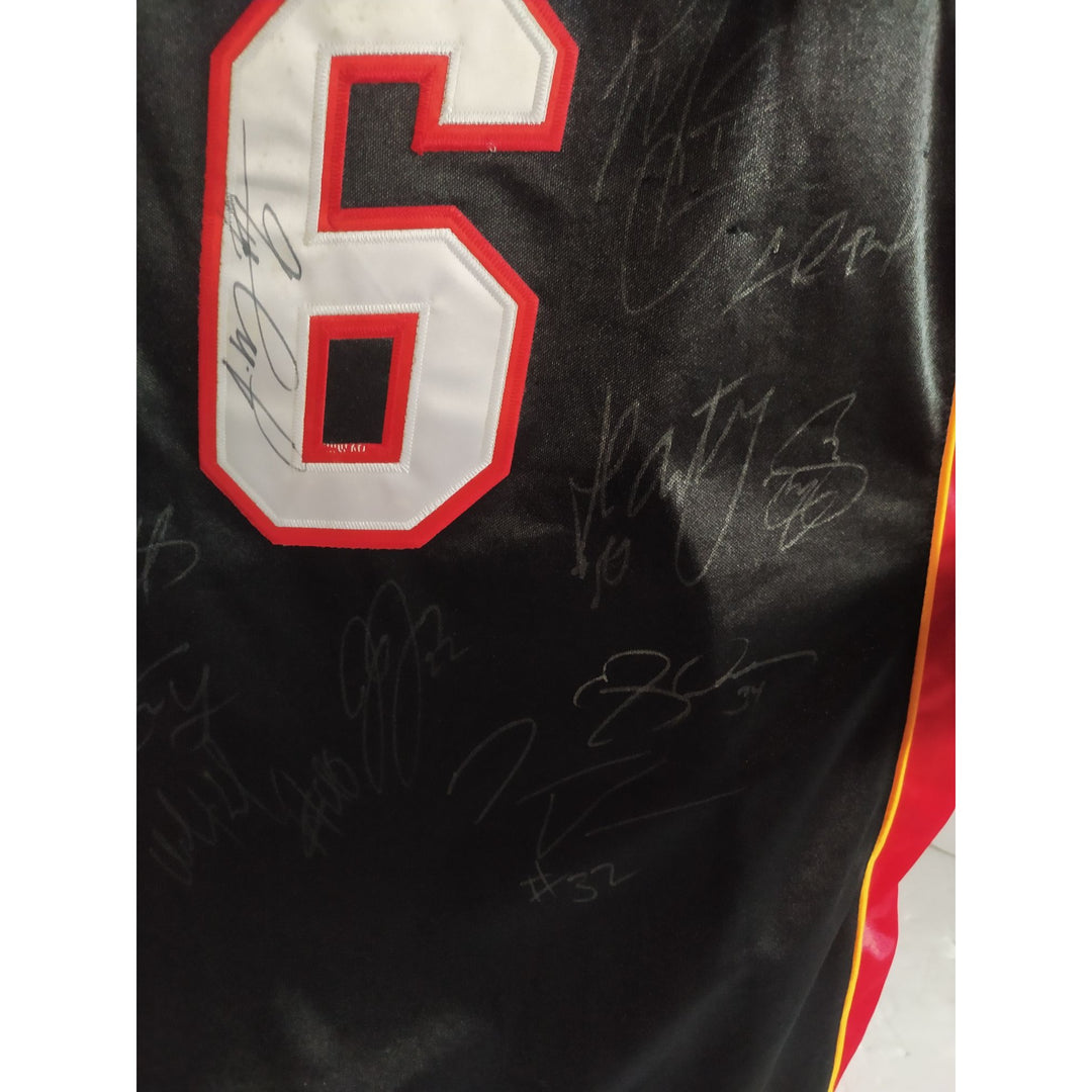 LeBron James Chris Bosh Dwyane Wade team signed jersey Miami Heat with proof