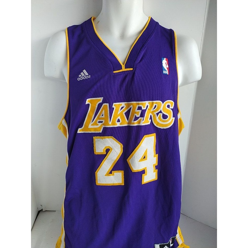 Kobe Bryant Los Angeles Lakers vintage jersey signed with proof