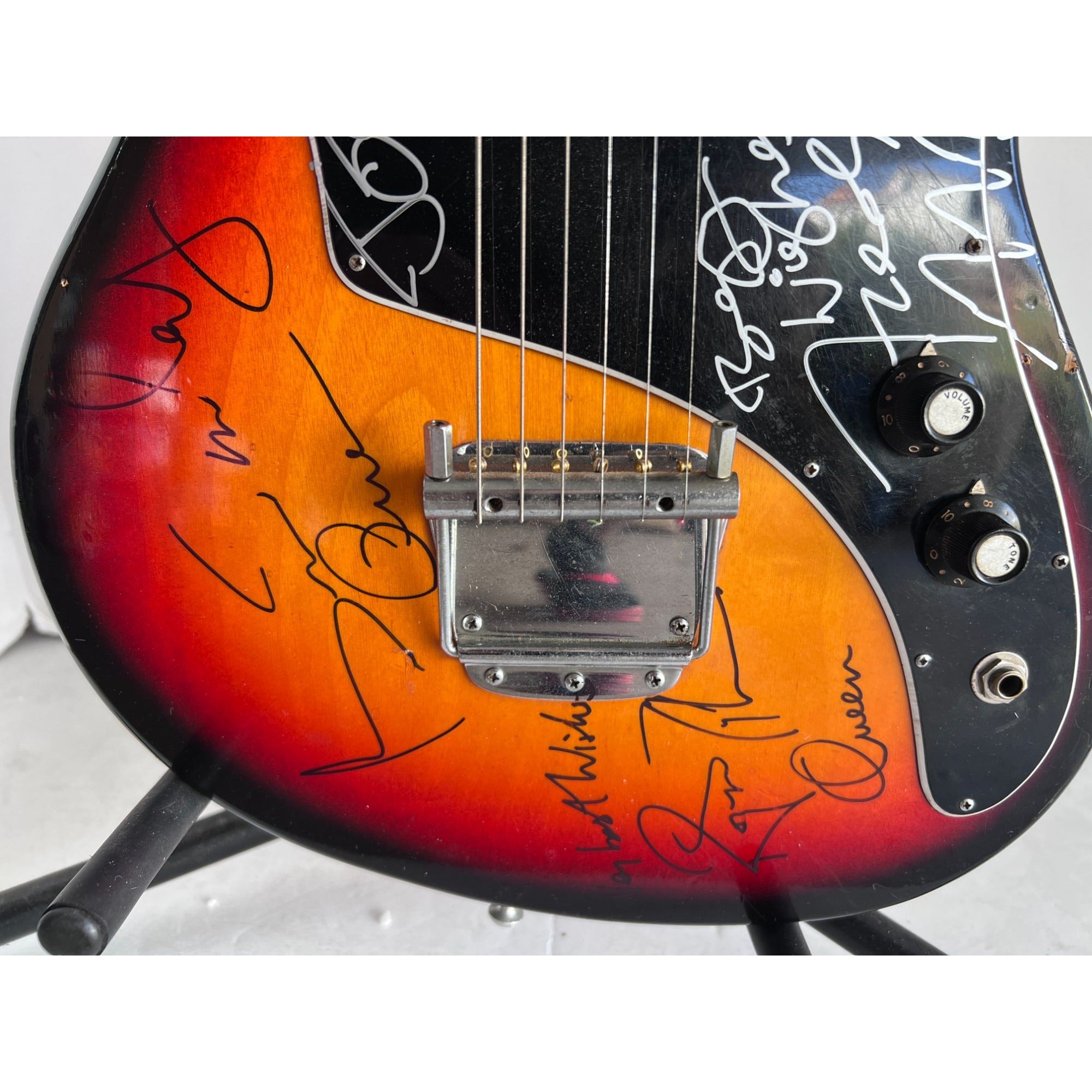 Queen Freddie Mercury, Brian May, Roger Taylor, John Deacon one-of-a kind full size electric guitar signed with proof