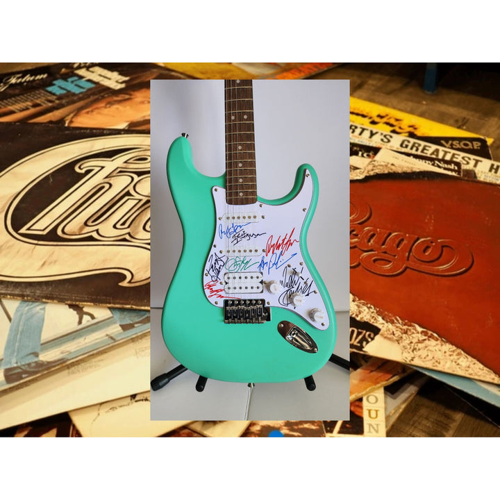 Chicago Peter Cetara, Robert Lamm, Lee Loughnane, Danny Seraphine, Terry Kath, Walt Parazaider & Jimmy Pankow Fender electric guitar signed