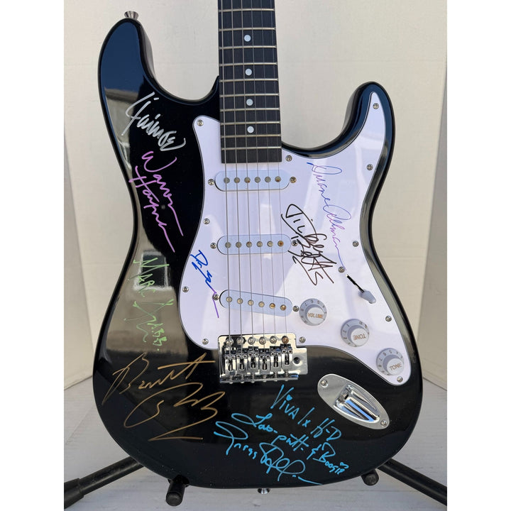 The Allman Brothers Duane Allman Greg Allman Butch Trucks Dickey Betts Warren Haynes Johanny Johanson stratocaster electric guitar signed.