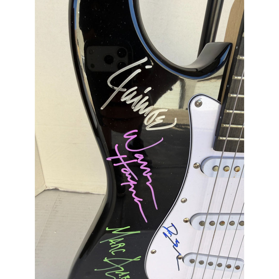 The Allman Brothers Duane Allman Greg Allman Butch Trucks Dickey Betts Warren Haynes Johanny Johanson stratocaster electric guitar signed.