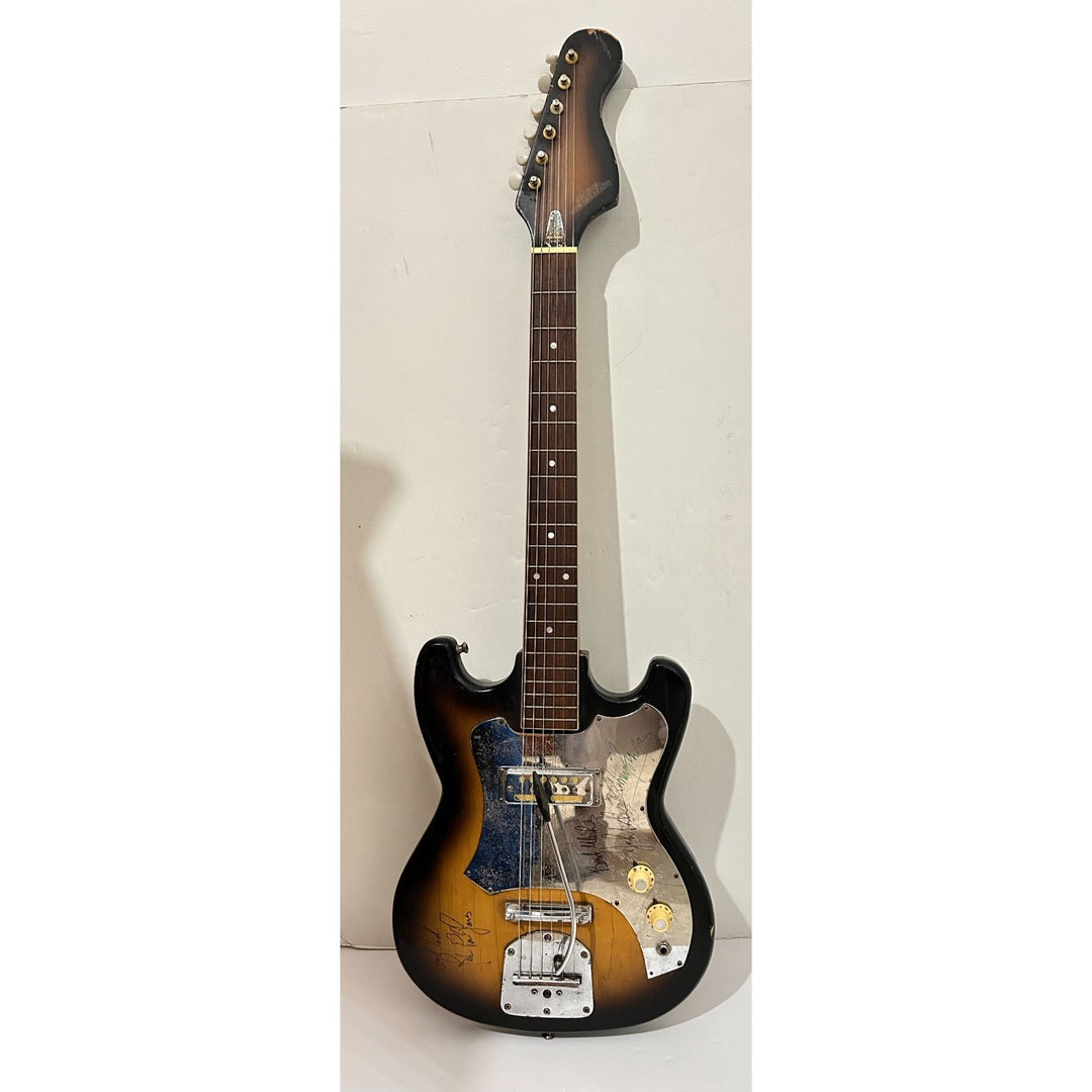 Led Zeppelin Jimmy Page, John Bonham, Robert Plant, John Paul Jones vintage electric guitar signed with proof