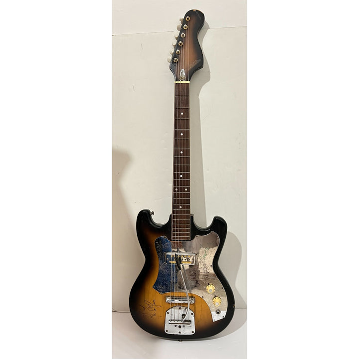 Led Zeppelin Jimmy Page, John Bonham, Robert Plant, John Paul Jones vintage electric guitar signed with proof