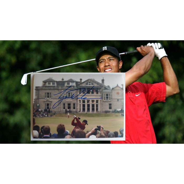 Tiger Woods 5x7 photo signed with proof