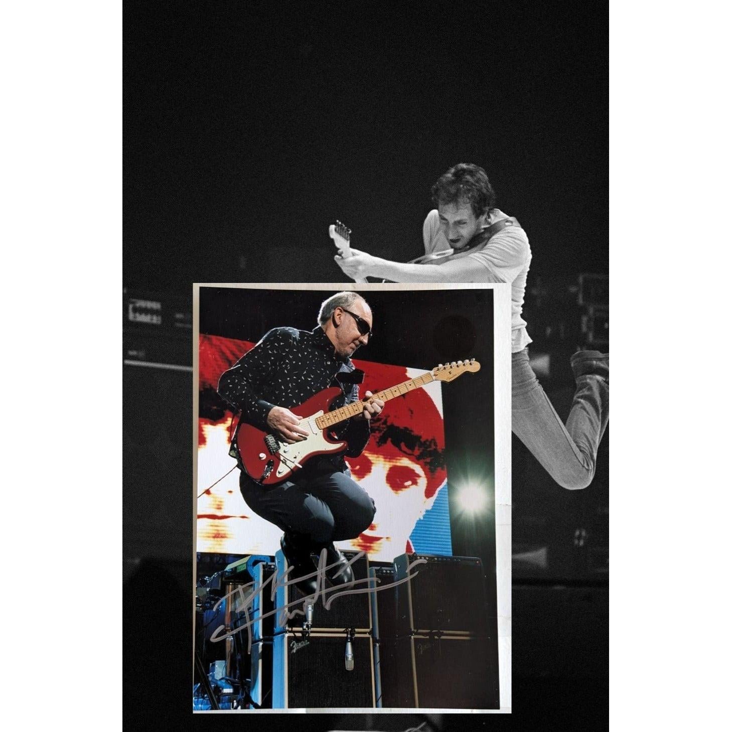 Signed Pete Townshend Photo - The Who 5x7 with COA Proof