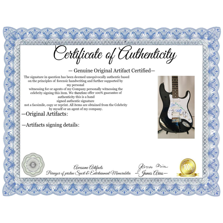 Phil Collen, Vivian Campbell, Joe Elliott, Rick Savage, Rick Allen, Def Leppard Fender Stratocaster electric guitar signed with proof