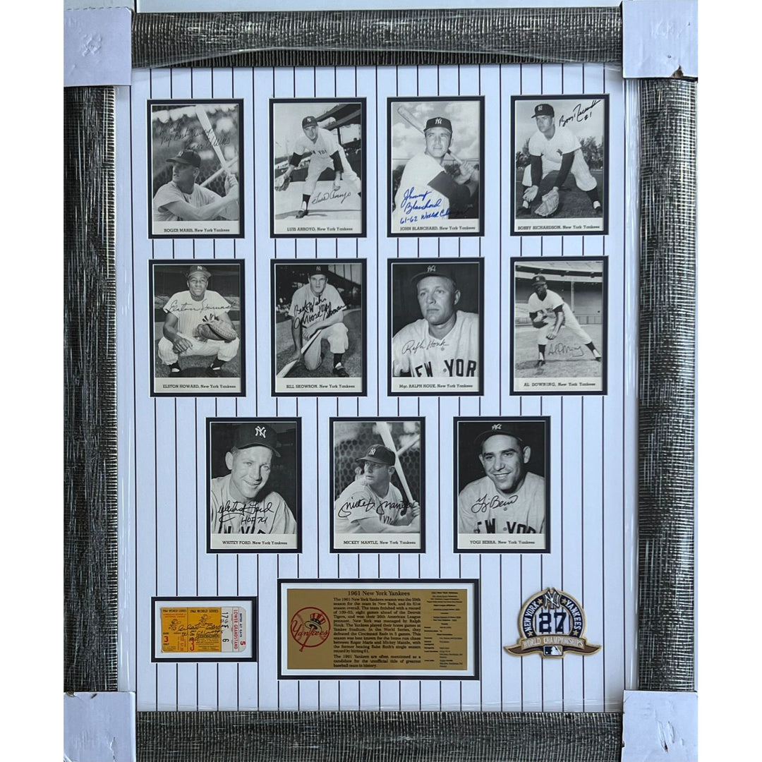 New York Yankees 1961 World Series Champions 12 signed including Roger Maris, Whitey Ford, Elston Howard, Yogi Berra & Mickey Mantle