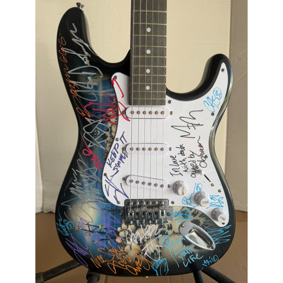 James Hetfield Disturbed Korn Jonathan Davis Limp Bizkit Fred Durst, Marilyn Manson Rob Zombie Heavy Metal Legends guitar signed with proof.