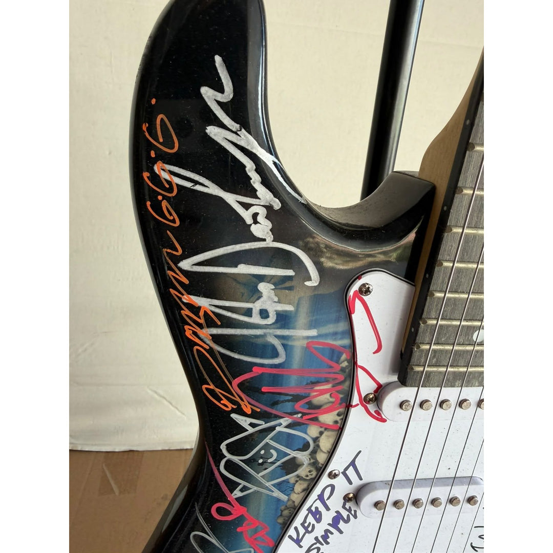 James Hetfield Disturbed Korn Jonathan Davis Limp Bizkit Fred Durst, Marilyn Manson Rob Zombie Heavy Metal Legends guitar signed with proof.