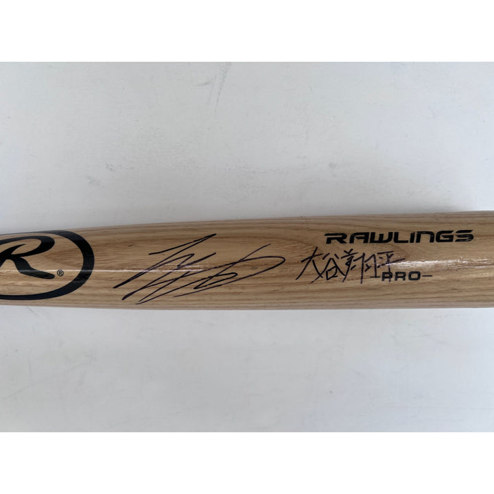 Shohei Ohtani Los Angeles Dodgers Rawlings MLB game model bat extremely rare signed in English and Japanese with proof