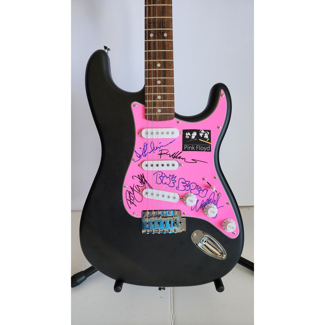 David Gilmour, Roger Waters Richard Wright Nick Mason, Pink Floyd, authentic Fender Stratocaster electric guitar signed with proof