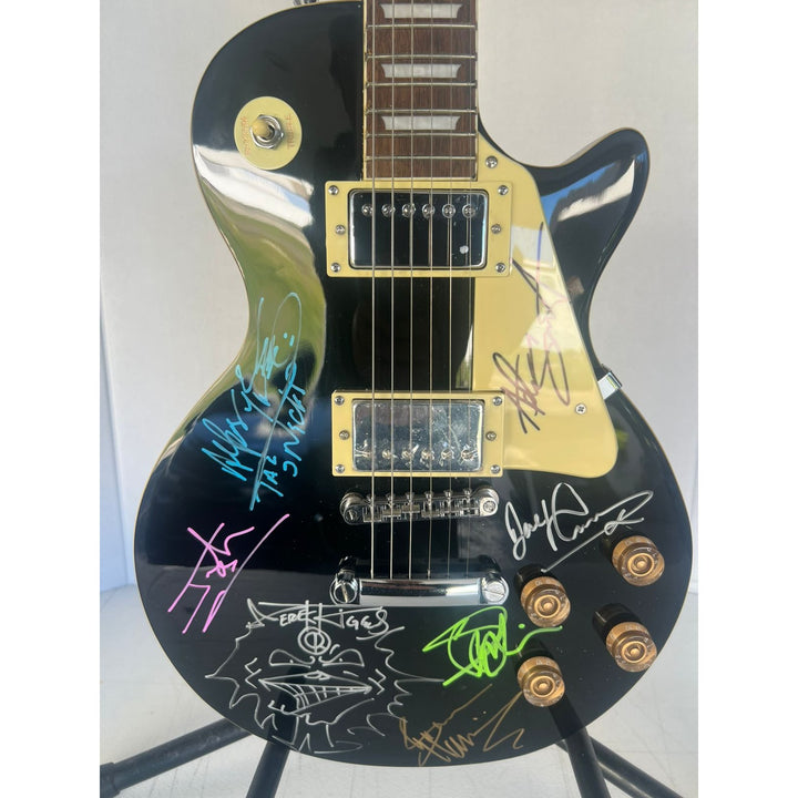 Iron Maiden Bruce Dickinson Steve Harris Adrian Smith Dave Murray Neko McBrain Janick Gers vintage black les paul signed with proof.