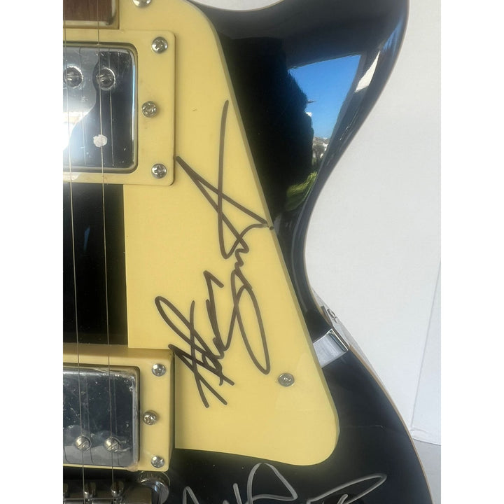 Iron Maiden Bruce Dickinson Steve Harris Adrian Smith Dave Murray Neko McBrain Janick Gers vintage black les paul signed with proof.