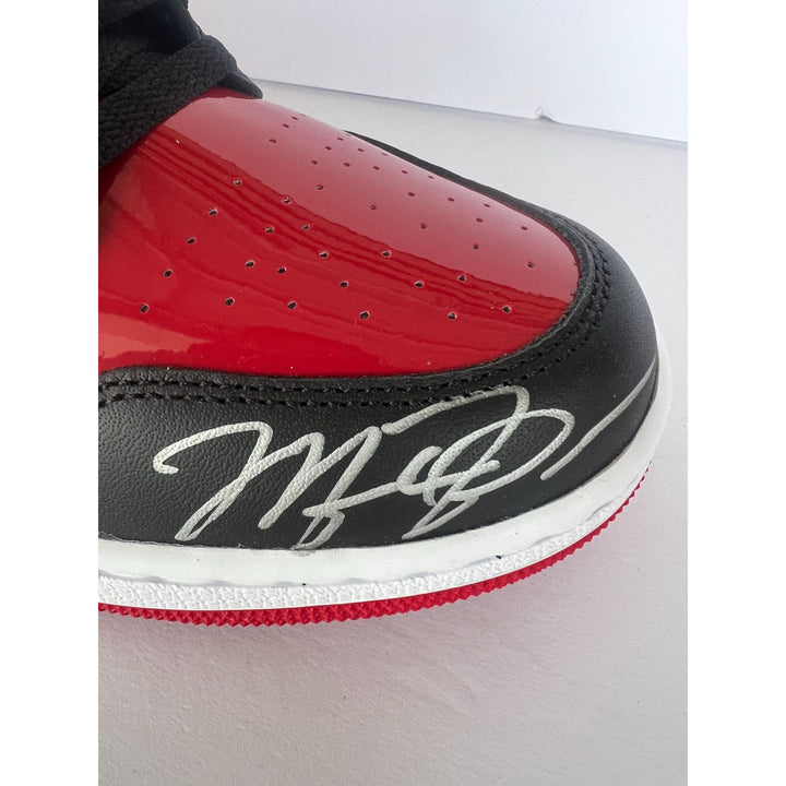 Michael Jordan size 10 Air Jordan sneaker signed with proof
