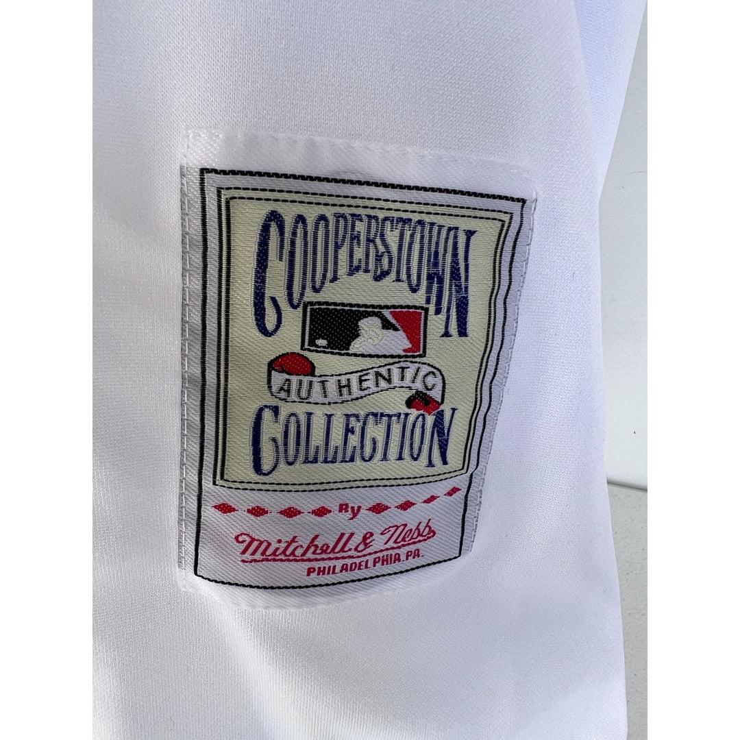 Ken Griffey Jr. #24 Seattle Mariners Men's Classic Jersey Size: L signed with proof.