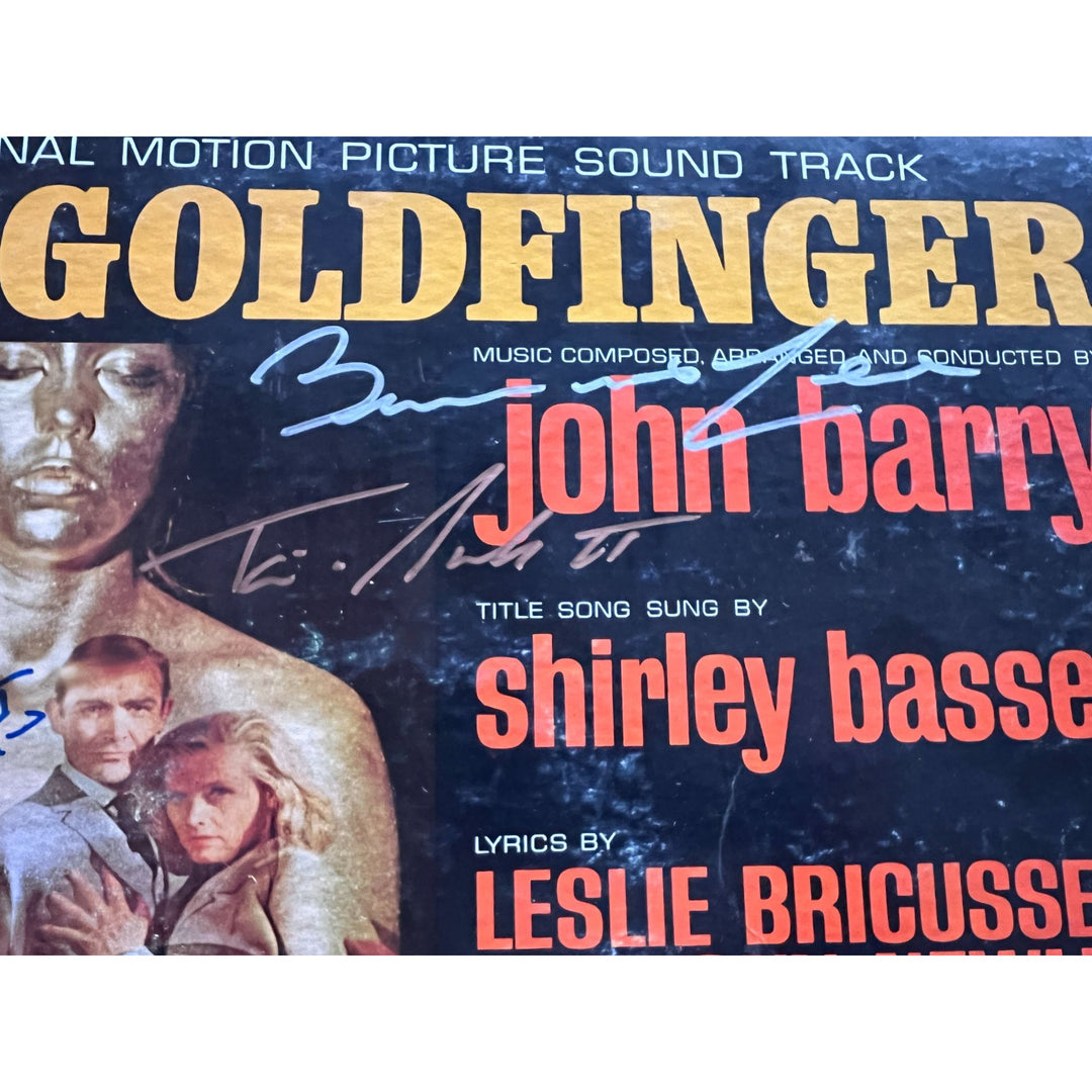 Sean Connery, Bernard Lee, Gold Finger 007 original motion picture LP signed with proof