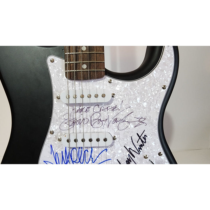 Stevie Ray, Vaughan Johnny, Winter Jeff Beck, Fender Stratocaster electric guitar signed with proof