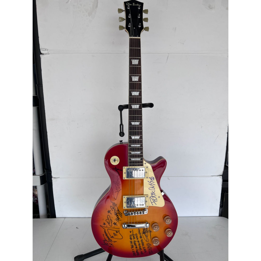 Kiss vintage les paul Gene Simmons Paul Stanley Ace Freehly and Peter Criss signed with proof and inscriptions.