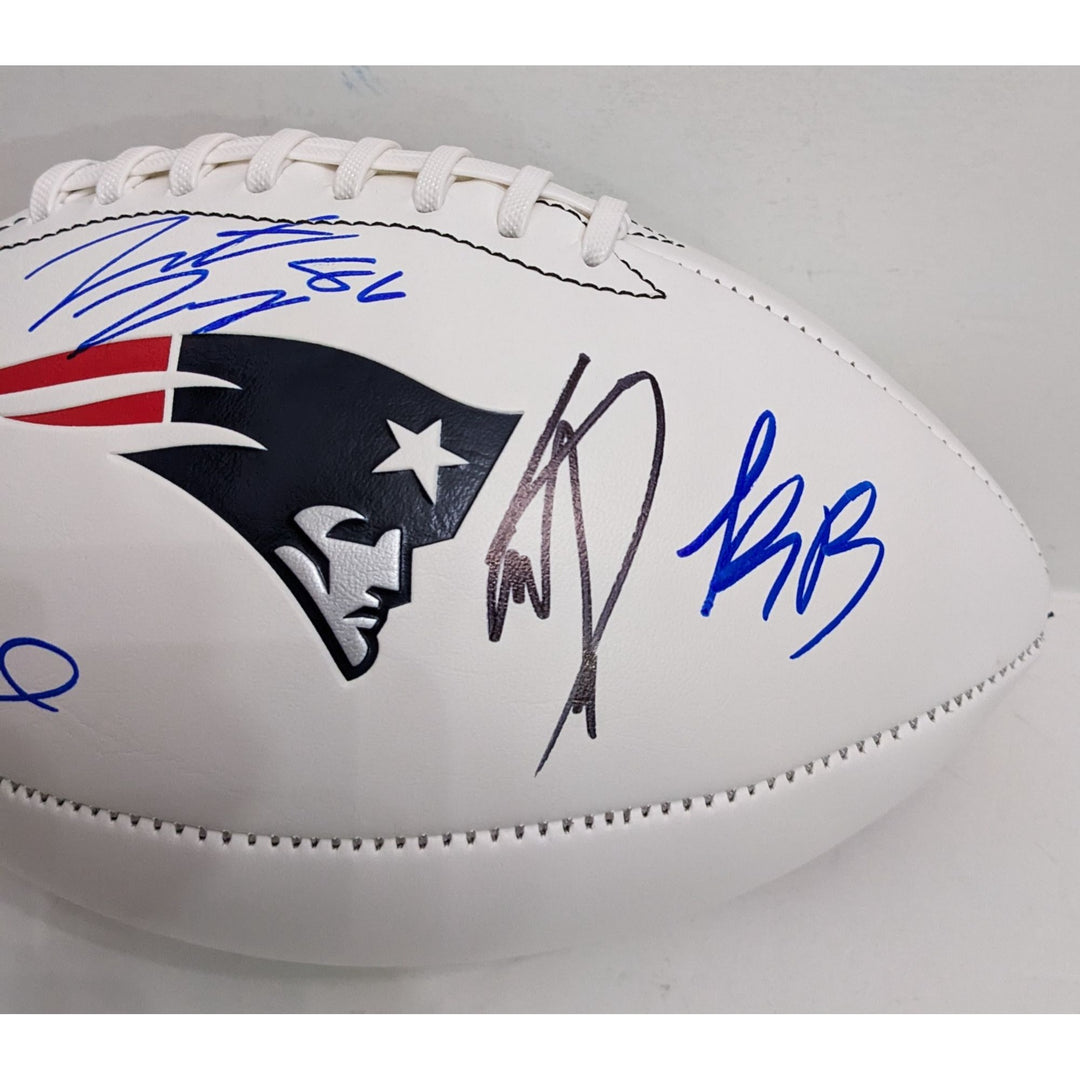 Drake Maye 2025 New England Patriots stars Kayshon Boutte, Hunter Henry, Stefon Diggs, Christian Gonzalez and coach Mike Vrabel