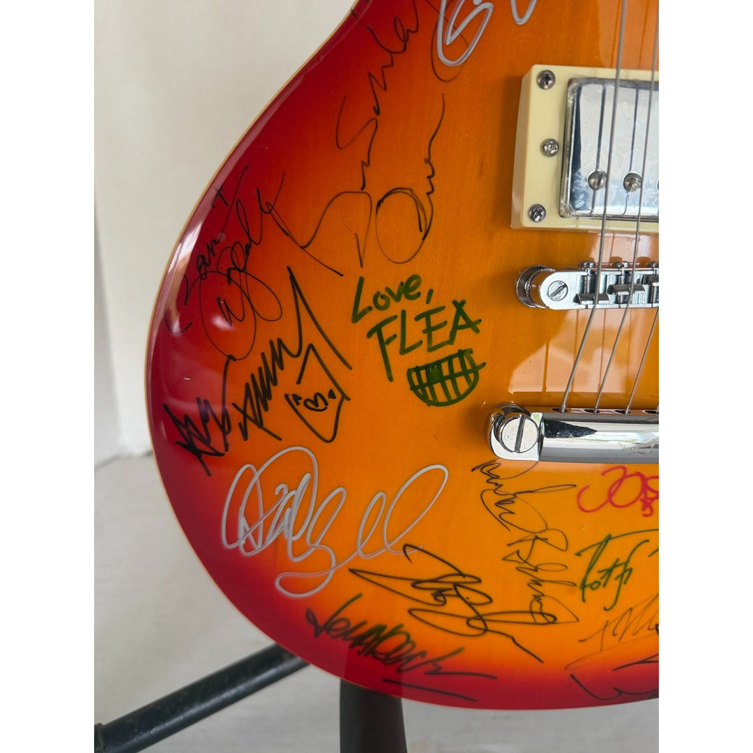 Jimmy Page, Eric Clapton, Jeff Beck Keith RIichard 23 greatest guitarists Cherry les paul electric guitar signed with proof.