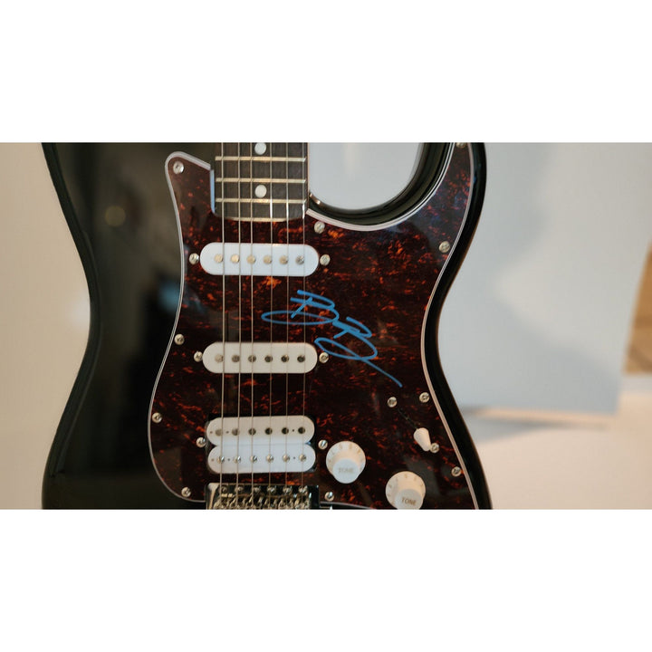 Boone, Benson Authentic Fender Stratocaster Squier electric guitar signed with proof