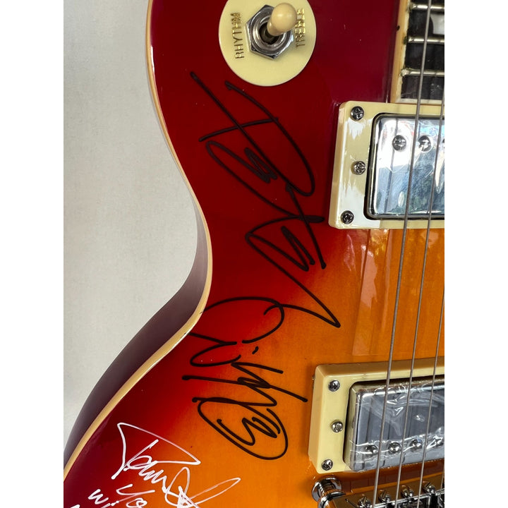 Kiss vintage les paul Gene Simmons Paul Stanley Ace Freehly and Peter Criss signed with proof and inscriptions.