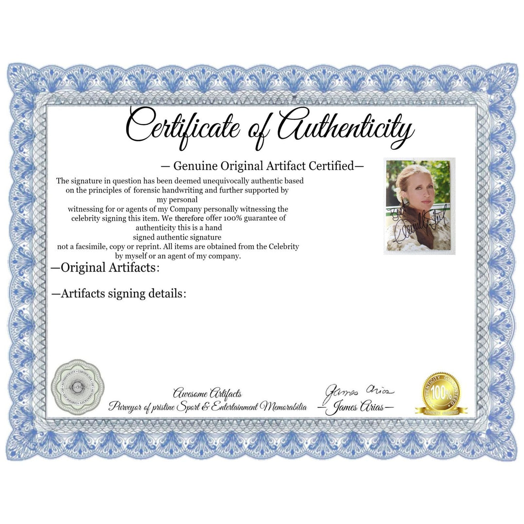 Danielle Steel one the World's most commercially successful authors signed 5x7 photograph - Awesome Artifacts