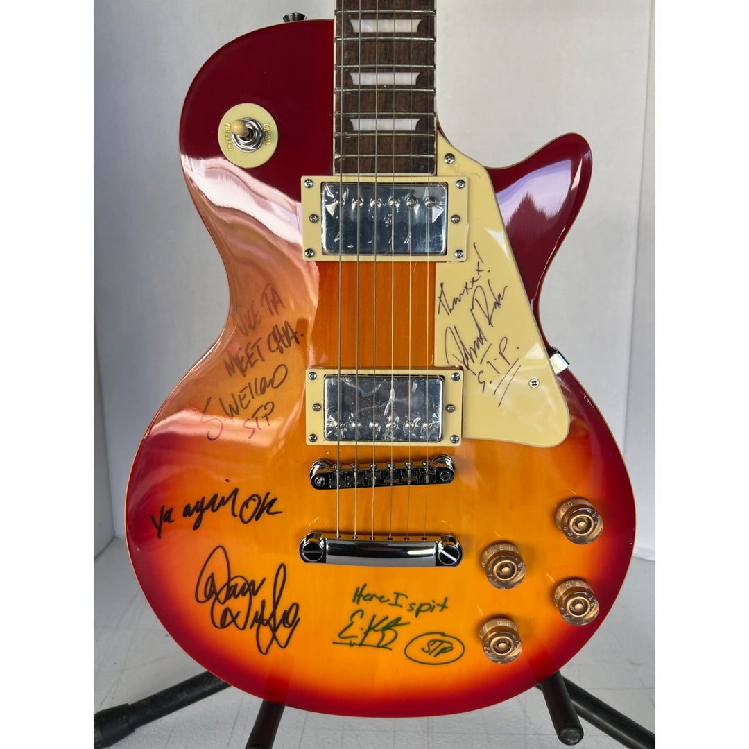 STP Stone Temple Pilots Scott Weiland Dean & Robert Deleo Eric Kretz Cherry Les Paul signed with proof