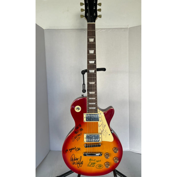 STP Stone Temple Pilots Scott Weiland Dean & Robert Deleo Eric Kretz Cherry Les Paul signed with proof