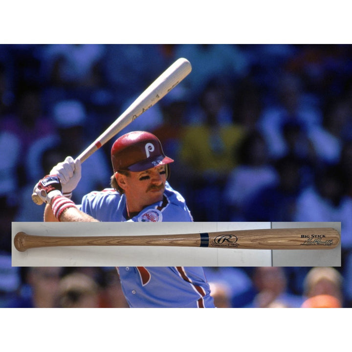 Philadelphia Phillies Hofer and 500 HR Club hitter Mike Schmidt baseball bat signed with proof.