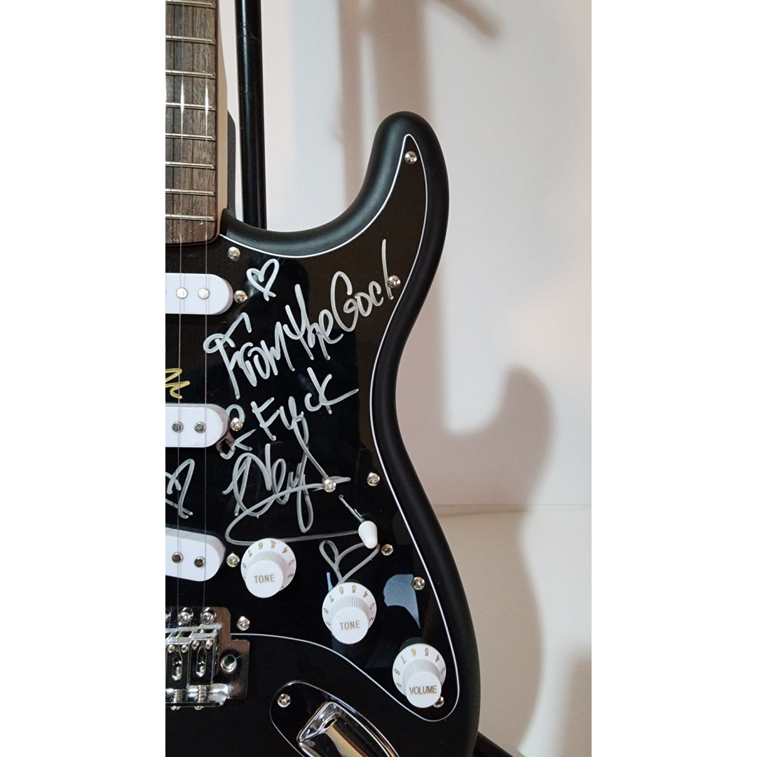 Trent Reznor, NIN & Marilyn Manson Fender Stratocaster electric guitar signed with proof