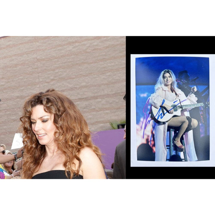 Shanai Twain Country Music Legend 5x7 Photo signed with proof.