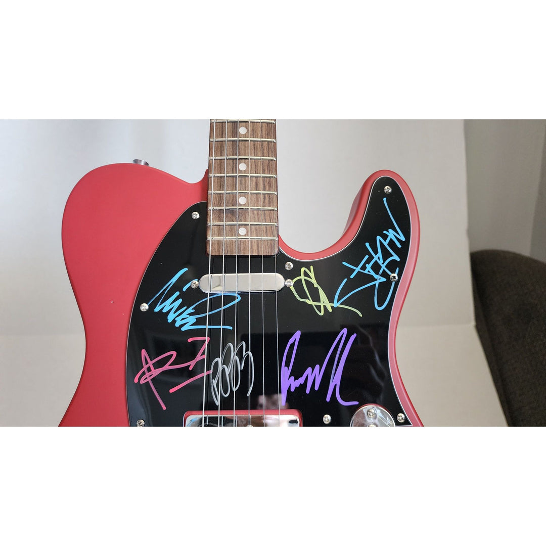 Linkin Park Chester Bennington, Mike Shinoda, Brad Delson, Dave Farrell, Joe Hahn, Rob Bourdon authentic Fender telecaster electric guitar signed