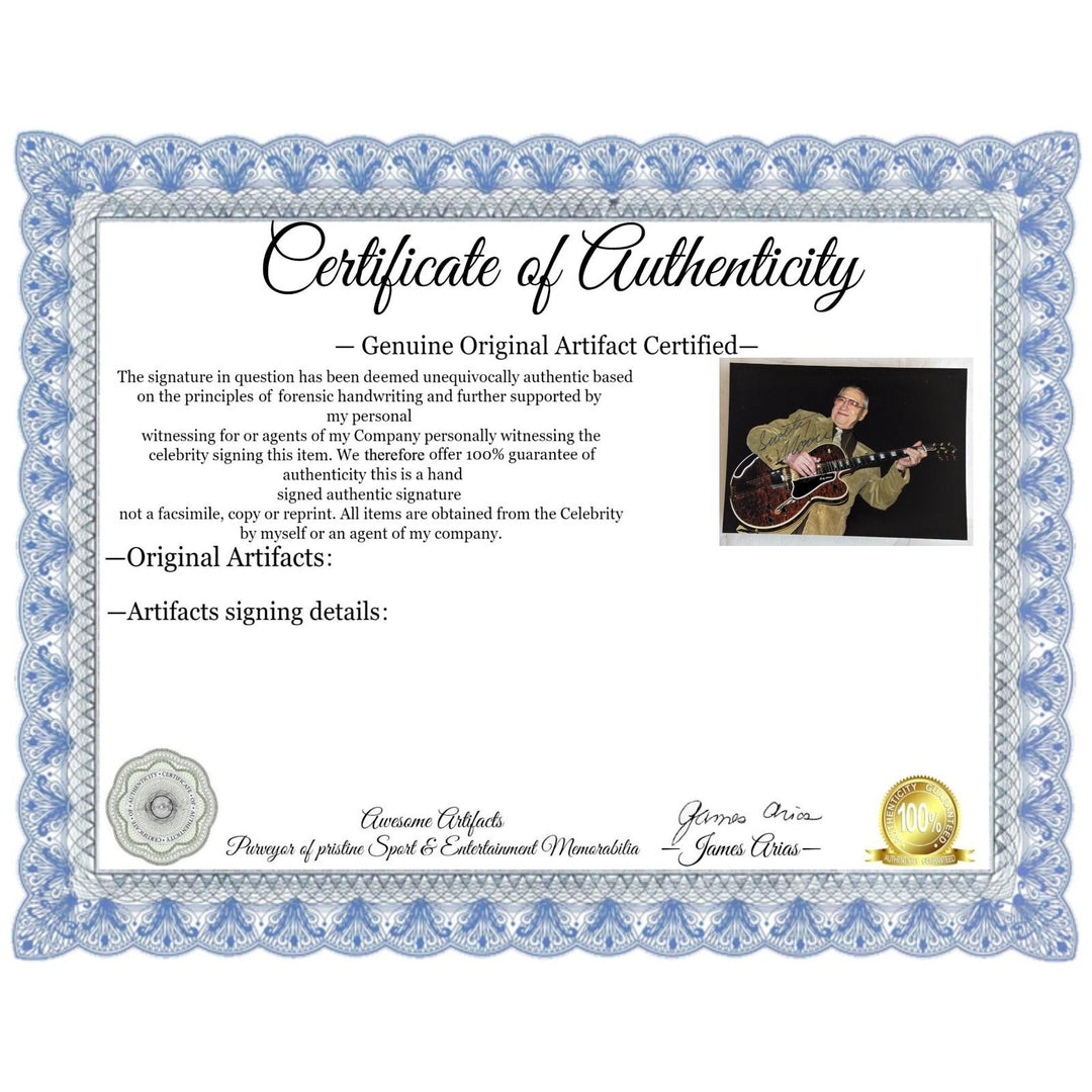 Scottie Moore 5x7 photo signed with proof