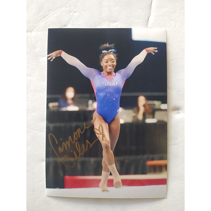 Simon Biles USA Olympic gold medal gymnast 5x7 photo signed with proof 