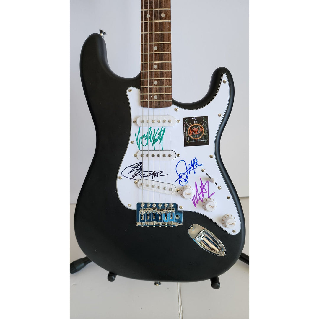 Kerry King, Tom Araya, Paul Bostaph, Gary Holt, Slayer, authentic Fender Stratocaster electric guitar signed with proof