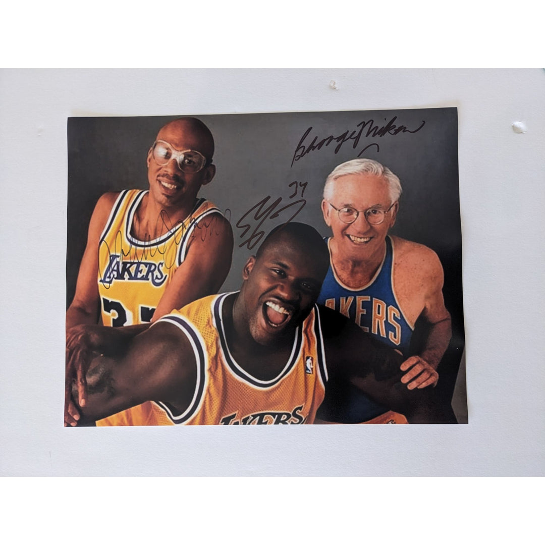 Los Angeles Lakers George Mikan (Minnesota) Kareem Abdul Jabbar,.Shaquille O'Neal 11x14 photo signed with proof