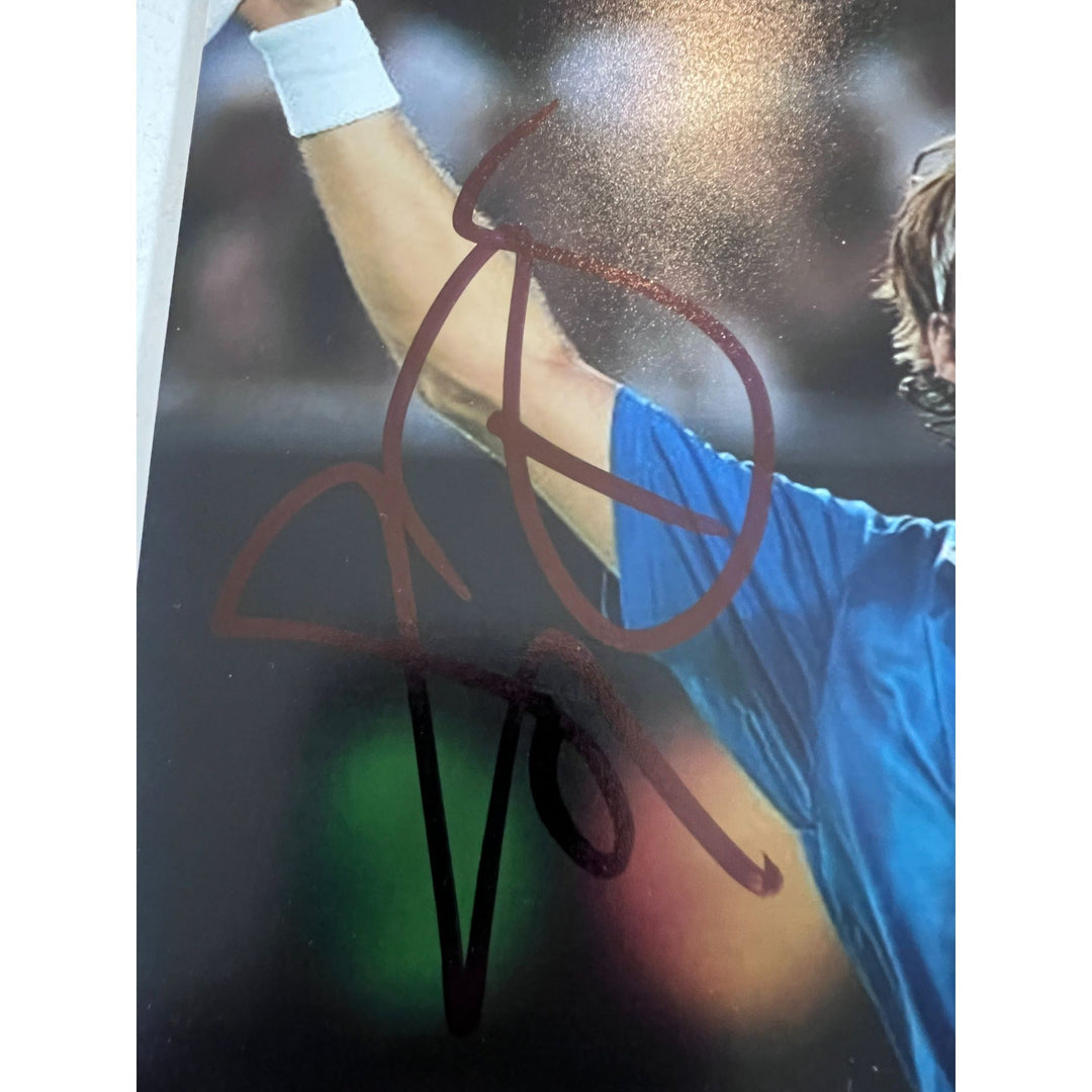Roger Federer tennis Legend 8x10 photo signed with proof Awesome Artifacts