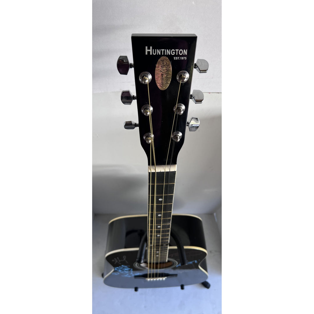 DMB Dave Mathews Stefan Lessard, LeRoi Moore, Boyd Tinsley, Carter Beauford 38' full size acoustic guitar signed with proof