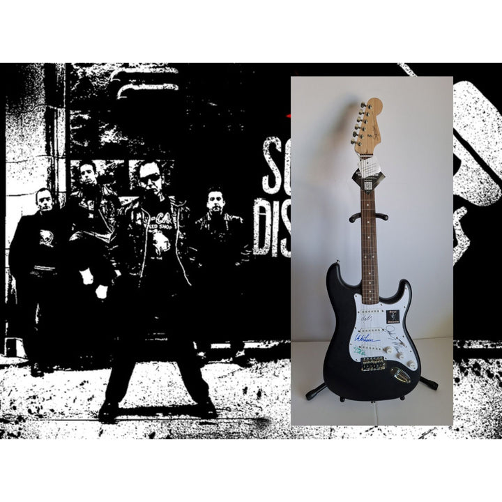 Social Distortion, Mike Ness, David Hidalgo, Jonh Maurer, Dennis Danell Fender Stratocaster Squier electric guitar signed with proof