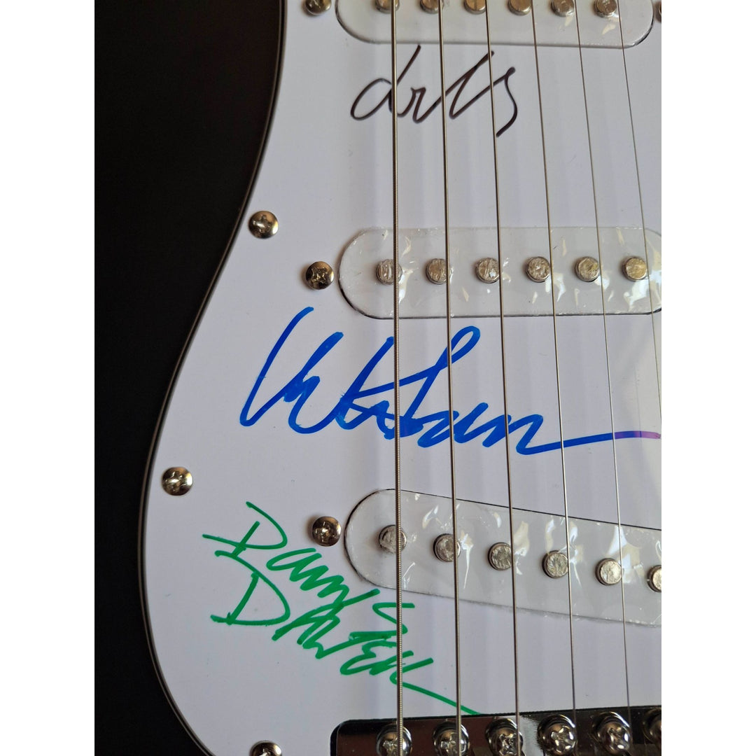 Social Distortion, Mike Ness, David Hidalgo, Jonh Maurer, Dennis Danell Fender Stratocaster Squier electric guitar signed with proof