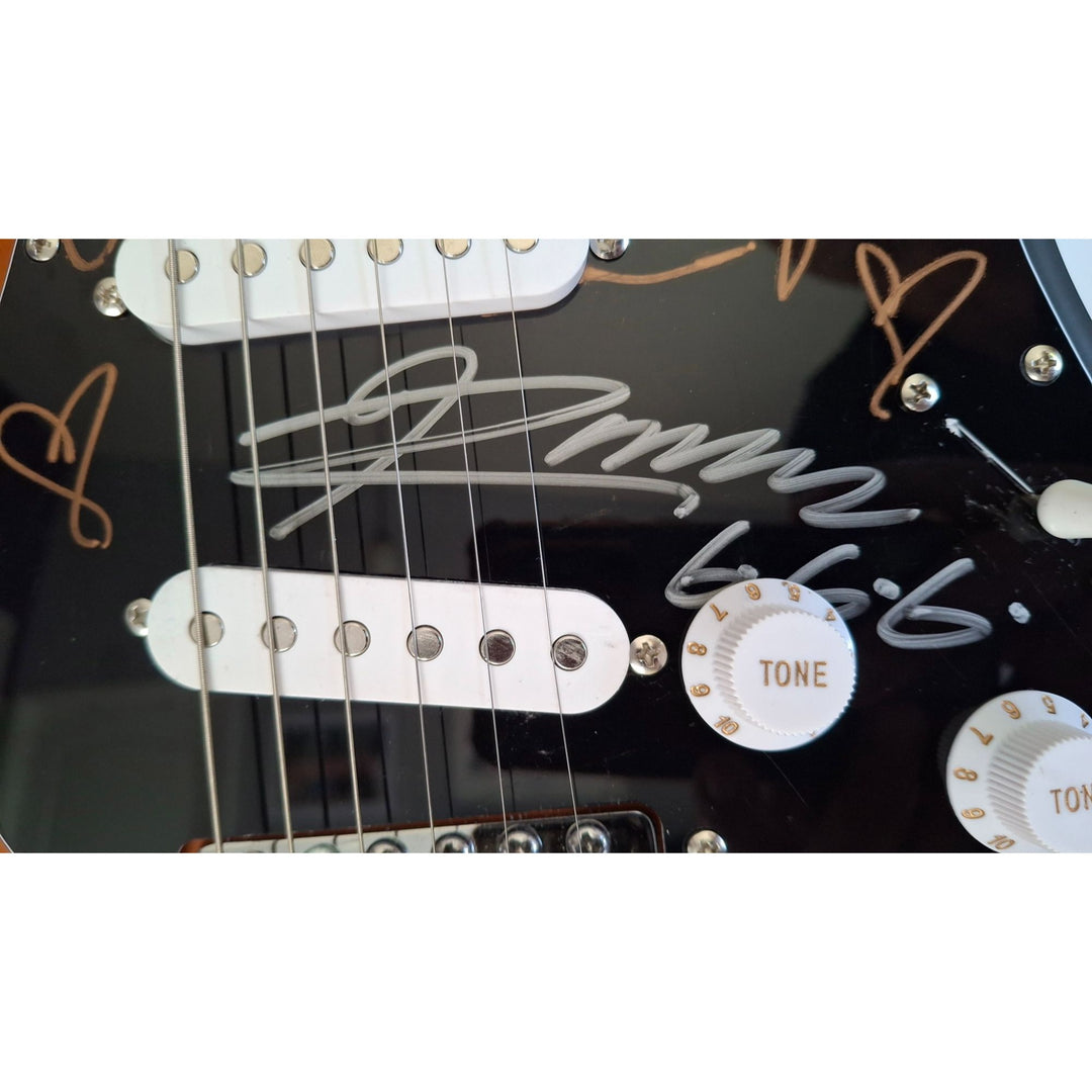 Rob Zombie & Marilyn Manson Fender Stratocaster electric guitar signed with proof