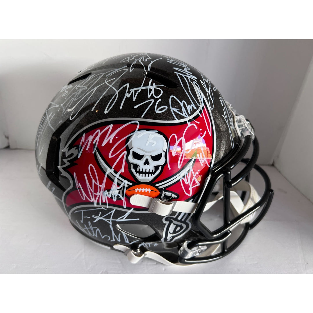 Tom Brady Rob Gronkowski Mike Evans Tampa Bay Buccaneers Super Bowl champions 40 plus signed Riddell replica full size helmet signed