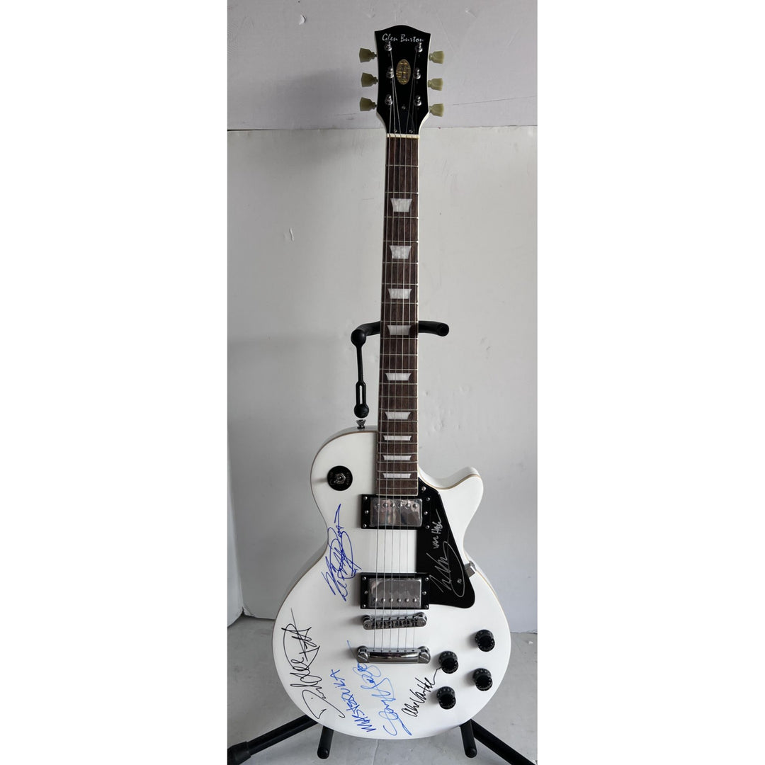 Eddie Van Halen David Lee Roth Sammy Hagar Van Halen Les Paul electric guitar signed with proof